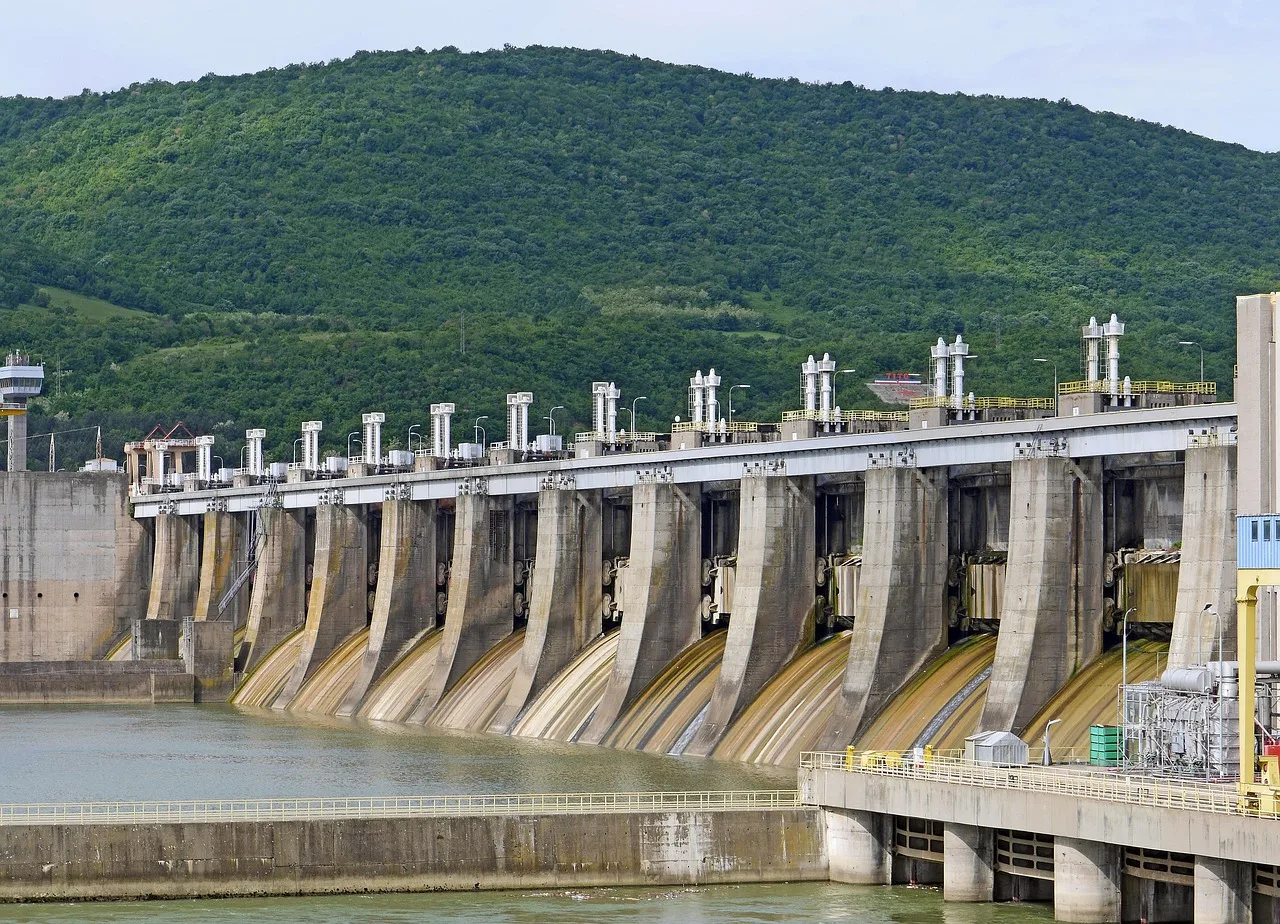 Barajul Vidraru: Istoria centralei hidroelectrice de pe Argeș