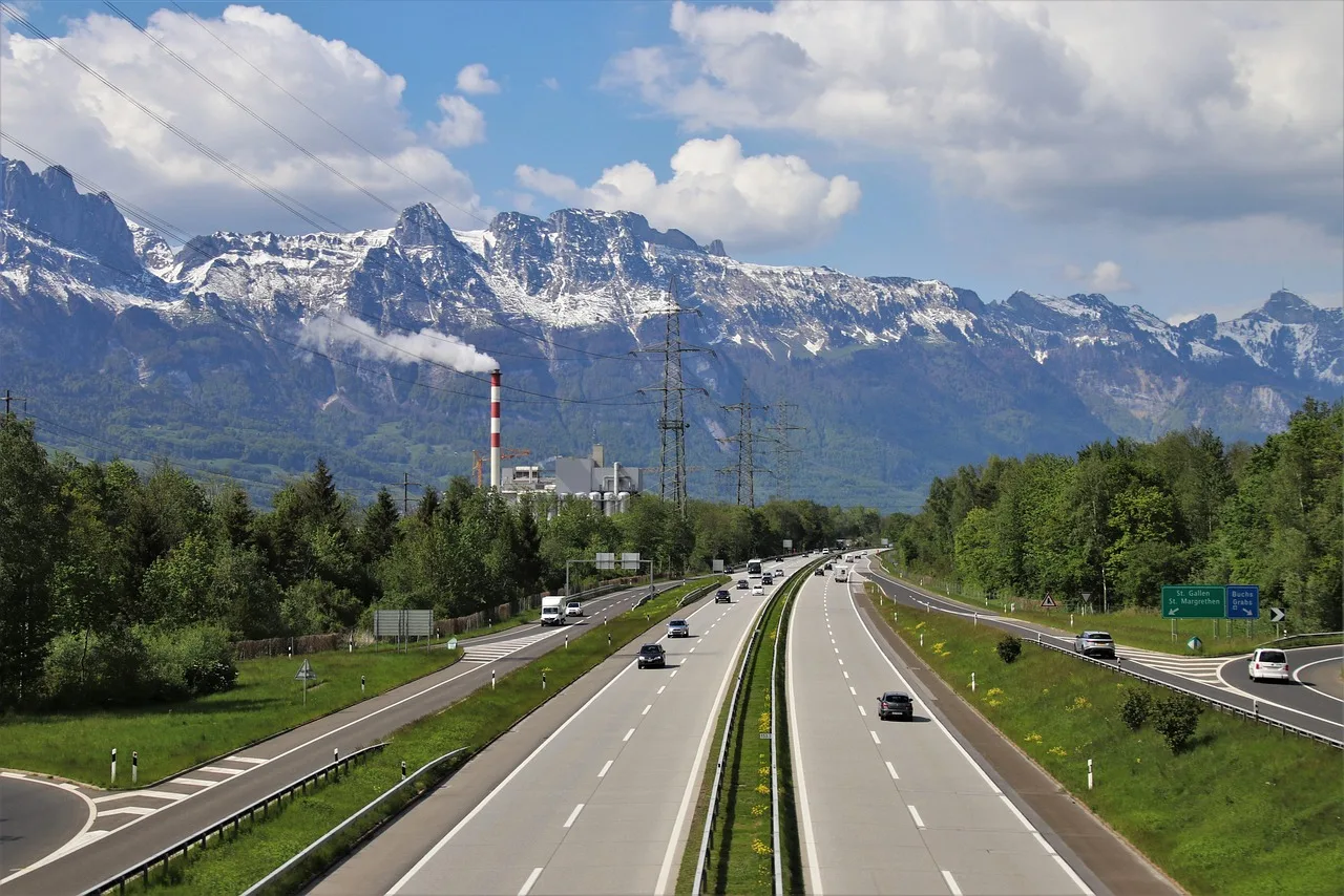 Circulația pe DN 7 - Valea Oltului, fără restricții pe 31 octombrie