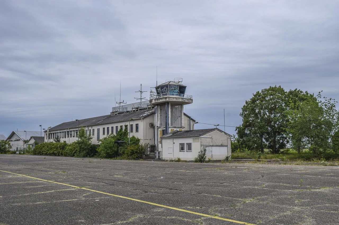 Controale riguroase la Aeroportul Craiova: amenzi și certificate retrase
