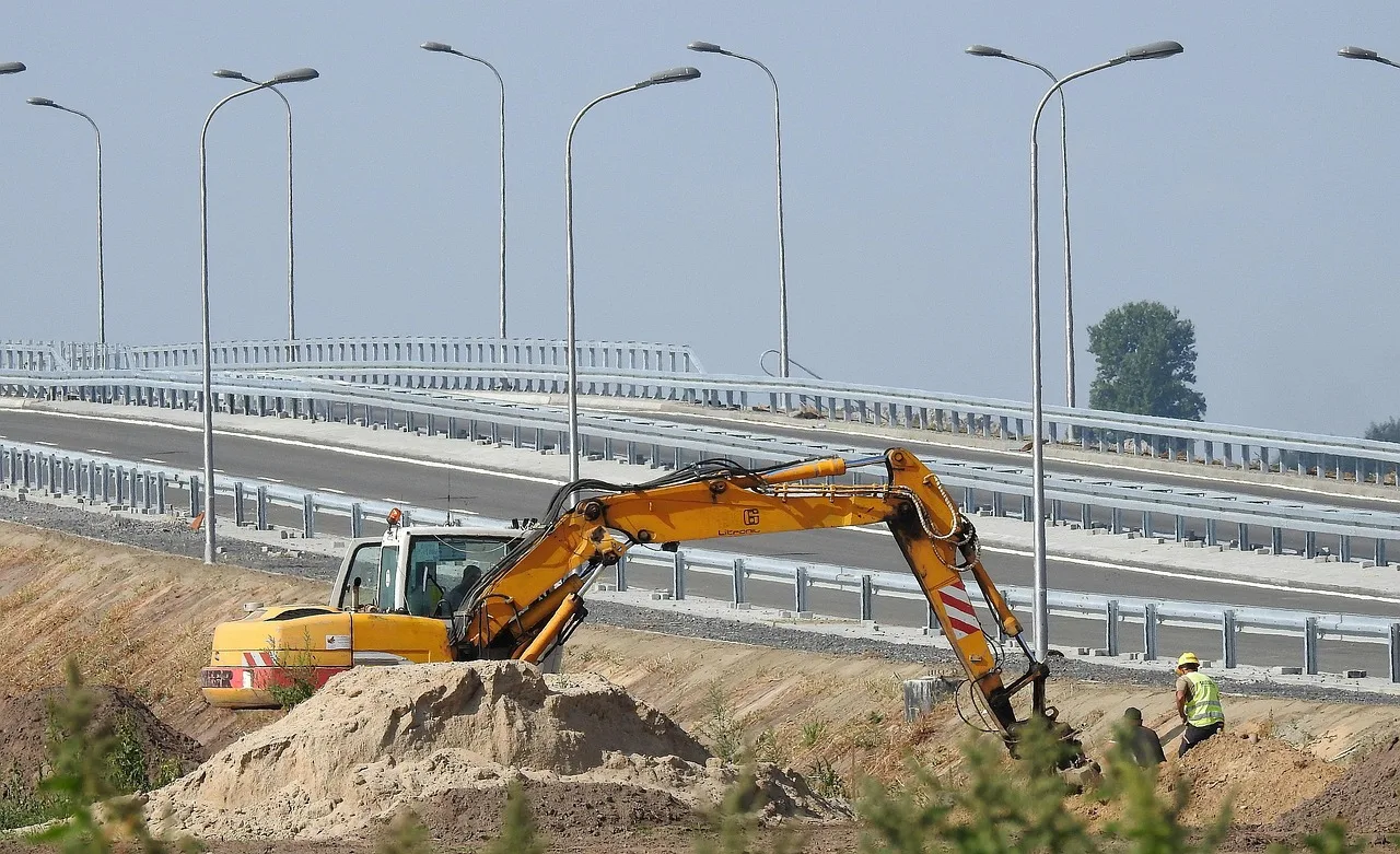 Ministrul Transporturilor anunță demararea proiectului drumului expres Râmnicu Vâlcea - A1